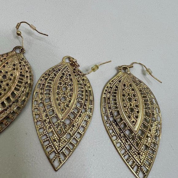 Filigree Earrings Lot of 2 Pairs‎ Gold Tone Tear Drop Dangle Big Tribal Boho - Picture 3 of 5